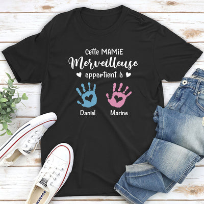 T-Shirt Personnalisé - Cette Mamie Appartient À Ses Petits Enfants