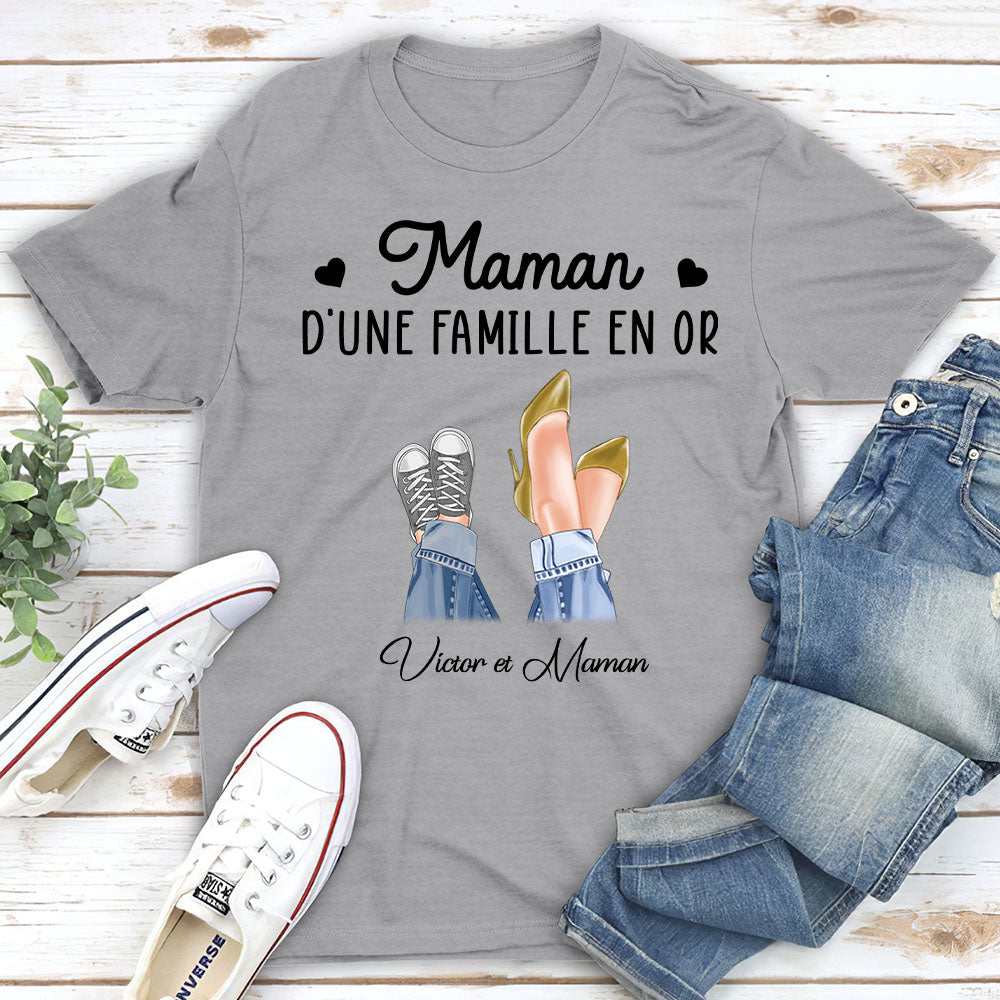 T-Shirt Personnalisé - Maman D‘une Famille En Or